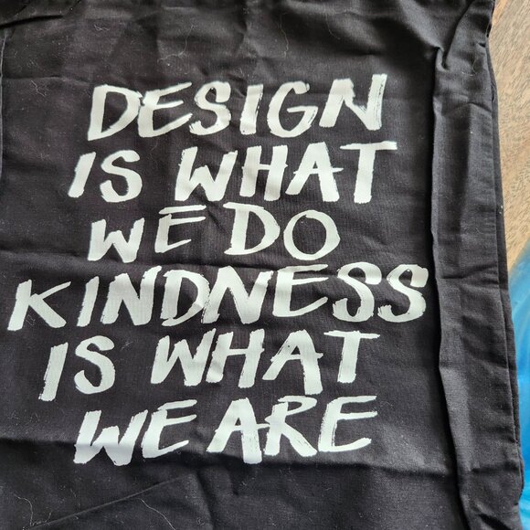 Kurt Geiger London "Kensington" Koi Handbag - Picture 7 of 10